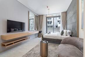 Spectacular Getaway in This Studio in The Autograph