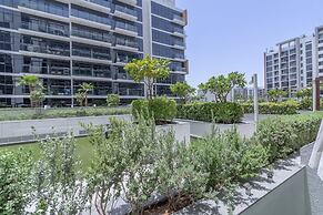Elegant Studio With Garden in Meydan - Dubai