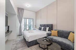 An Oasis in Bella Rose and Sleeps 2