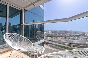 Spacious Serene 2 Bedroom in JLT for 4