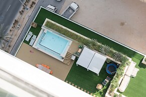 Luxury 1-bedroom JVC Apartment With Balcony Pool