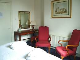 The Golf Hotel
