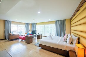 The Kris Resort Hotel