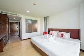 The Kris Resort Hotel