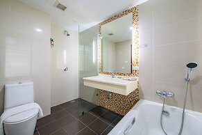 The Kris Resort Hotel
