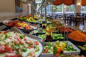 White Lilyum Hotel- All Inclusive
