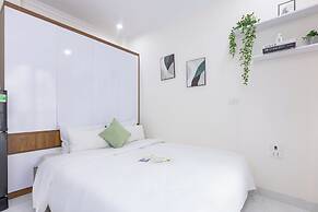 Hera West Lake Apartment