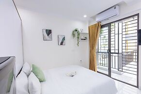 Hera West Lake Apartment