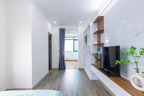 Hera West Lake Apartment
