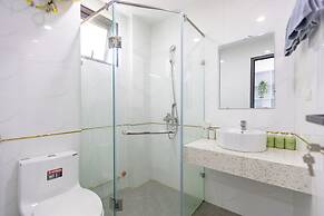 Hera West Lake Apartment