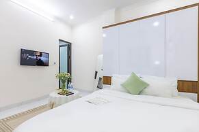 Hera West Lake Apartment