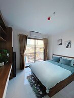 Hera West Lake Apartment