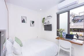 Hera West Lake Apartment