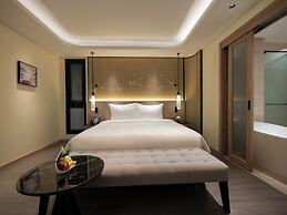 HOTEL du LAC SIGNATURE
