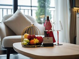 HOTEL du LAC SIGNATURE