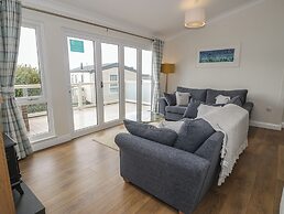 Platinum Lodge