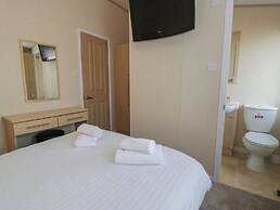 Gold Lodge