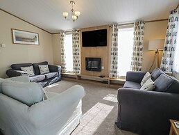 Gold Lodge