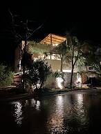 Casa Hood Boutique Hotel
