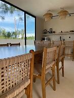 Casa Hood Boutique Hotel