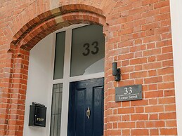 33 Lorne Street
