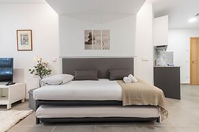 Dobo Madrid América