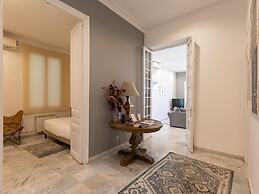 Esplendido Apto de 3 Habitaciones con Terraza