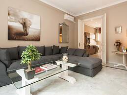 Apartamento de Lujo de Tres Habitaciones