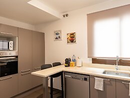 Apartamento Tico con Terraza