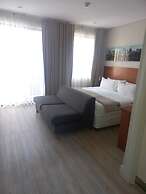UmhlangaApart Hotel
