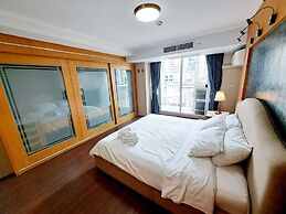 7B - 5 Bedroom Downtown Penthouse With Shared Pool