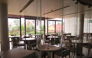 1703 - 2 Bdr Condo Seaview Boathouse Hua Hin