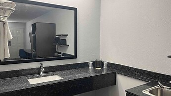 Studio 6 West Columbia, SC - Airport