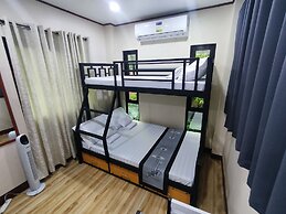 Boac Beach Guesthouse