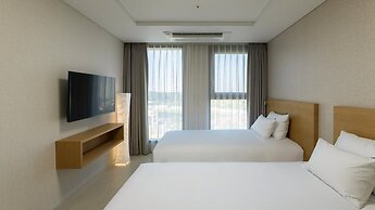 Centum Mark Kimstay Yangyang