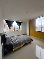 Travel's House