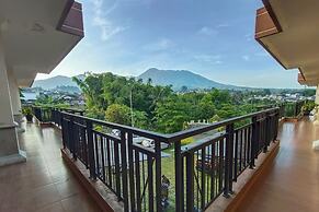Tripletree Ken Hotel