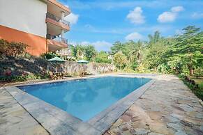 Tripletree Ken Hotel
