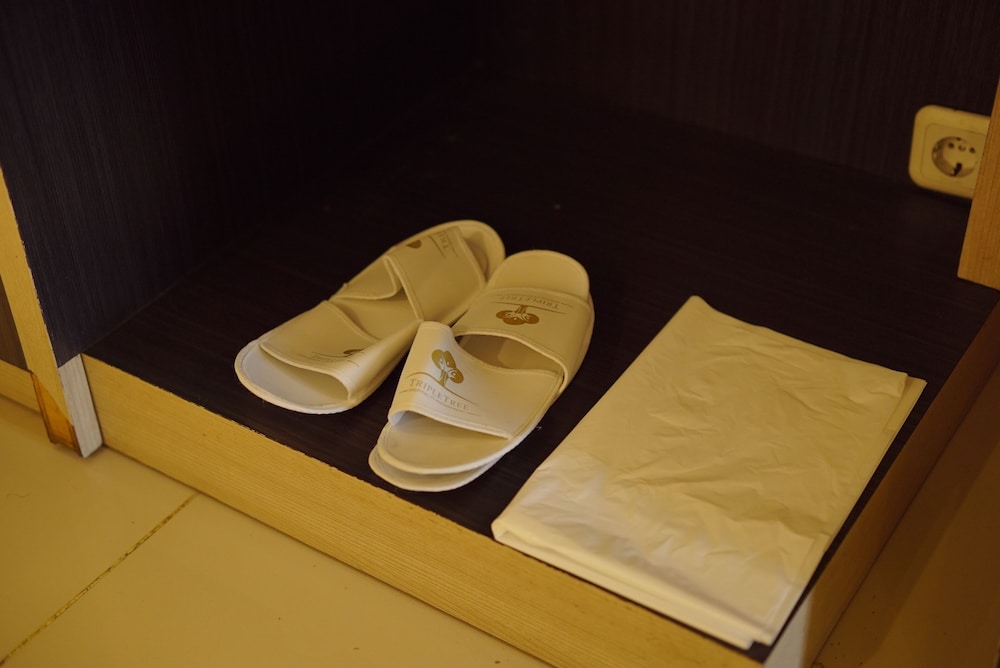 Tripletree Ken Hotel
