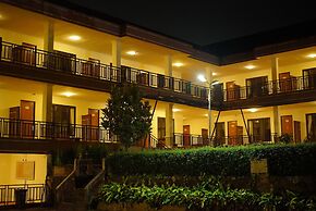 Tripletree Ken Hotel