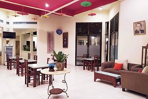 Tripletree Ken Hotel