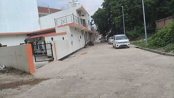 Sri Narayan Home Stay