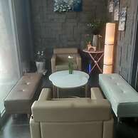 HOTEL ISLAND