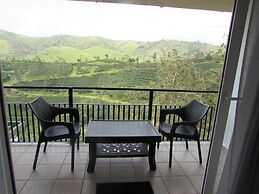 Falcon Crest Resort