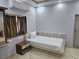 Jowar Hoter & Resort