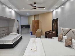 Jowar Hoter & Resort