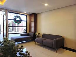 Staycation Near Burnham Park