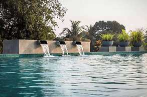 Camelia by Da Alohas luxe 2 BHK Suite