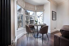 Lake Road Apartments