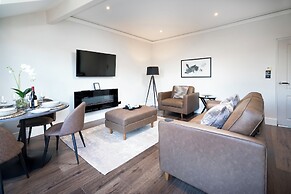 Lake Road Apartments